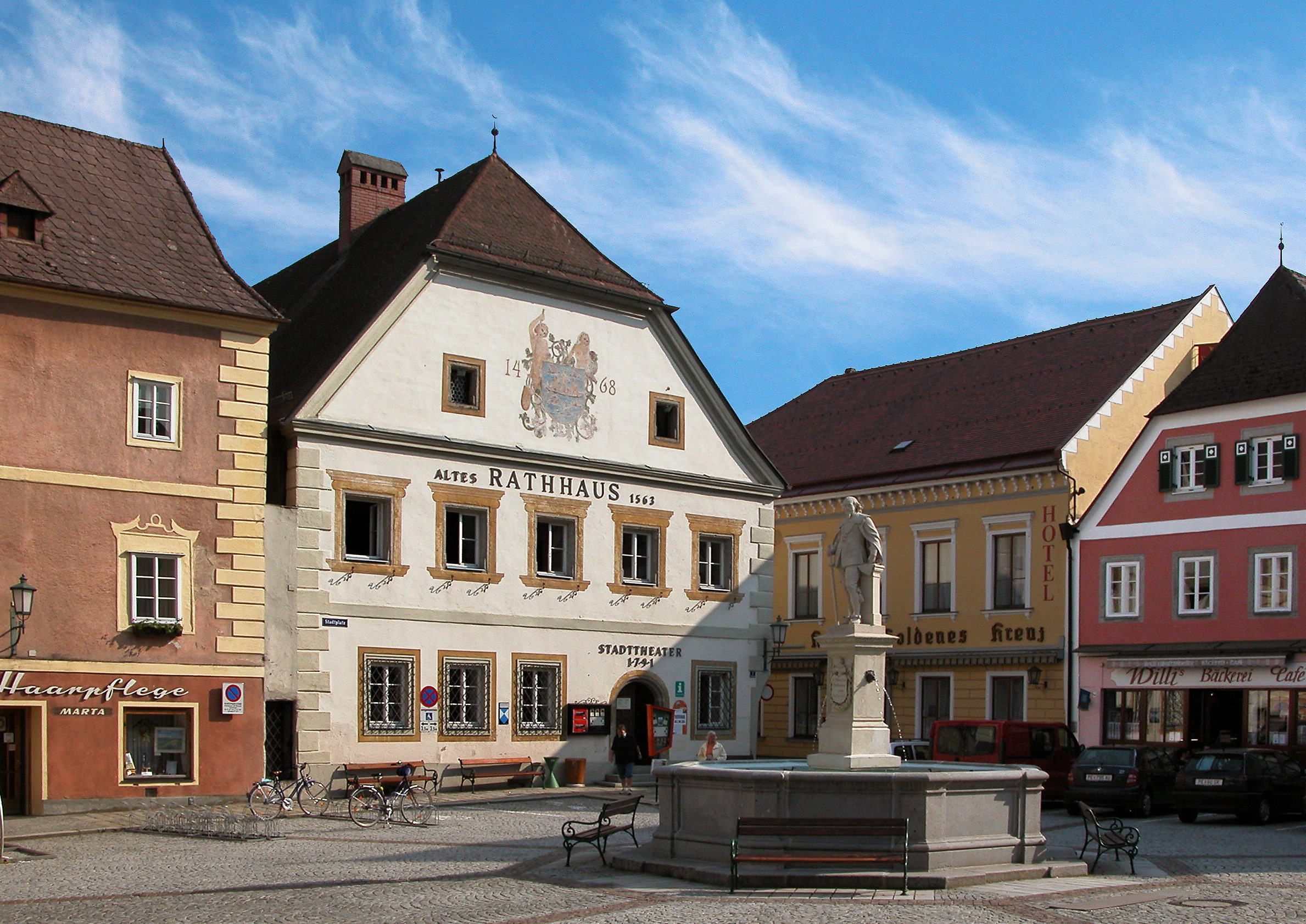 Theater außen Historisches Stadttheater Grein auf Greiner Stadtplatz